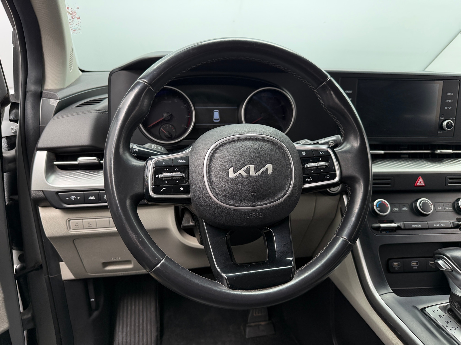 Thumbnail: 2022 Kia Carnival - 5