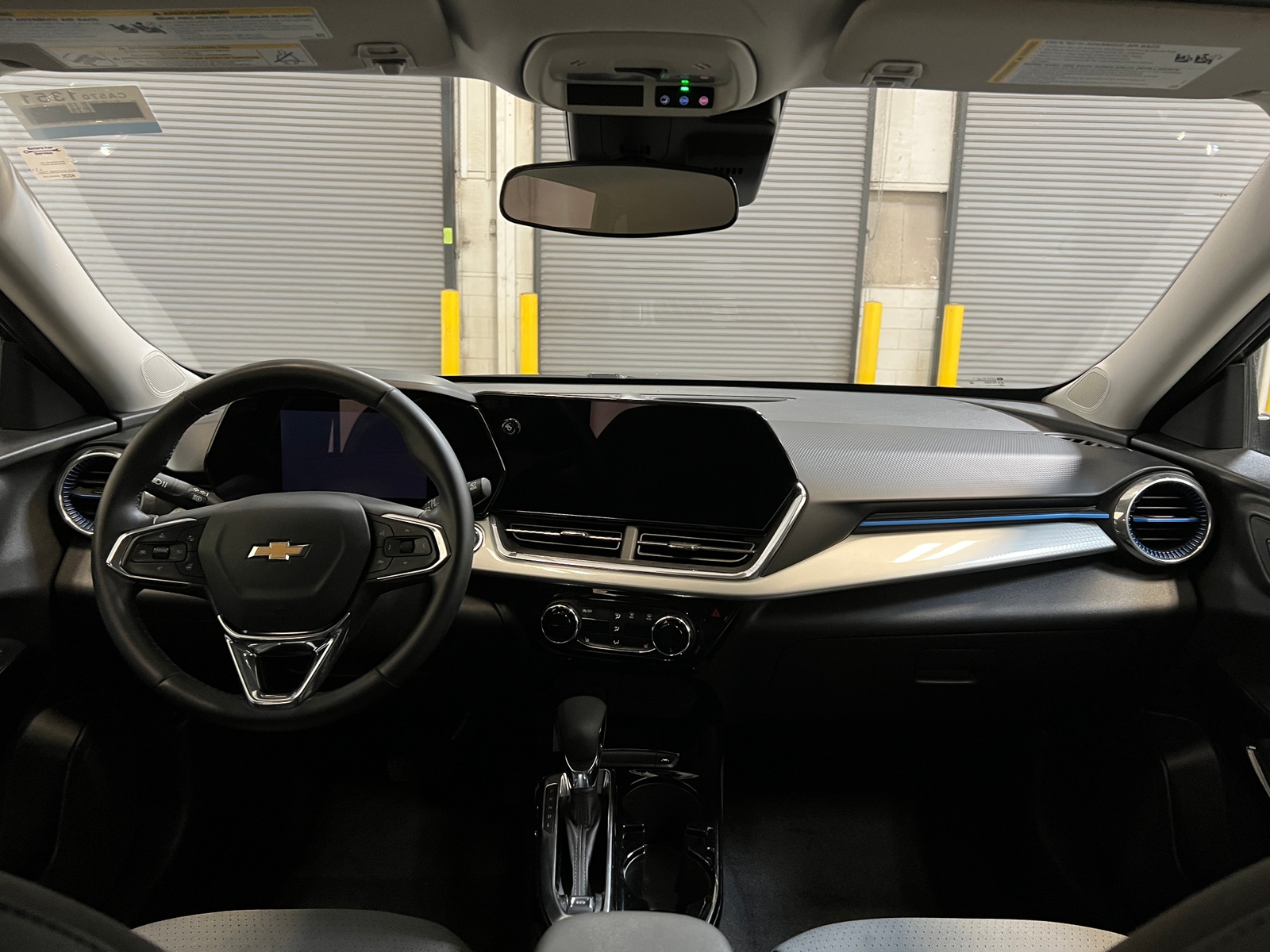 Thumbnail: 2025 Chevrolet Trax - 3
