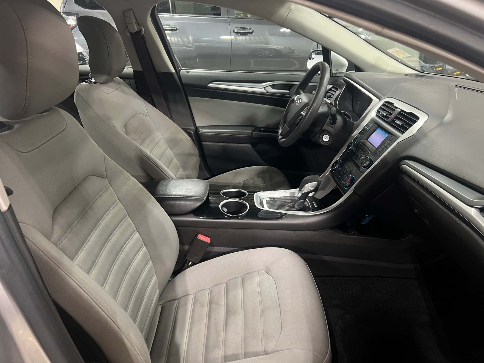 Thumbnail: 2013 Ford Fusion - 2