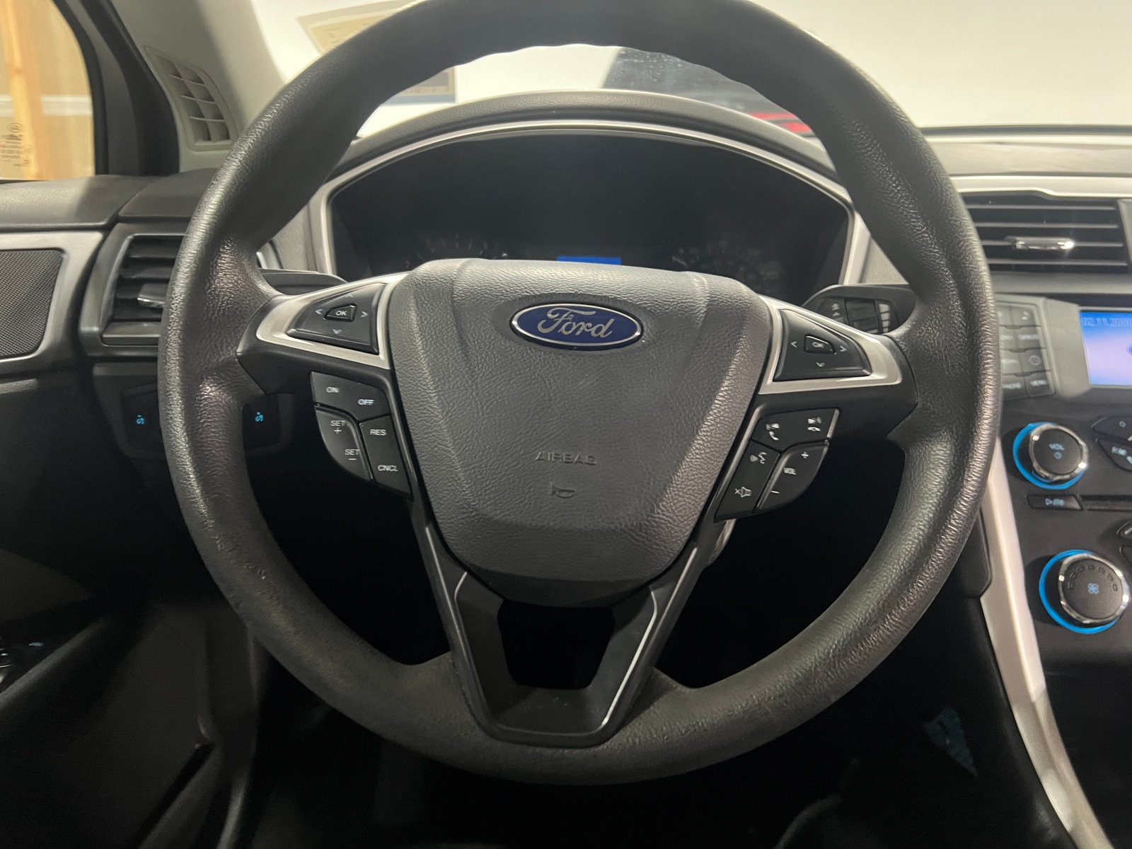 Thumbnail: 2013 Ford Fusion - 5