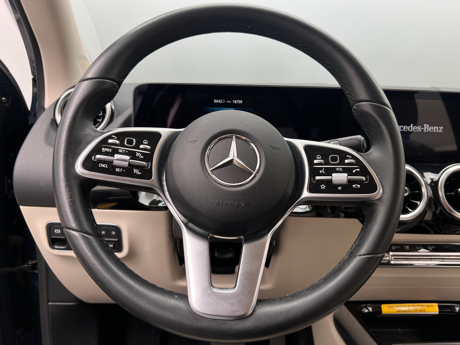 Thumbnail: 2023 Mercedes-Benz GLA - 4