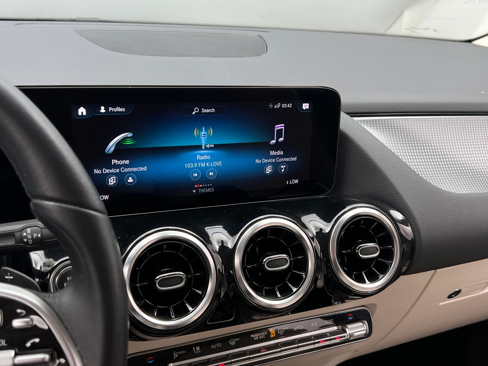 Thumbnail: 2023 Mercedes-Benz GLA - 3
