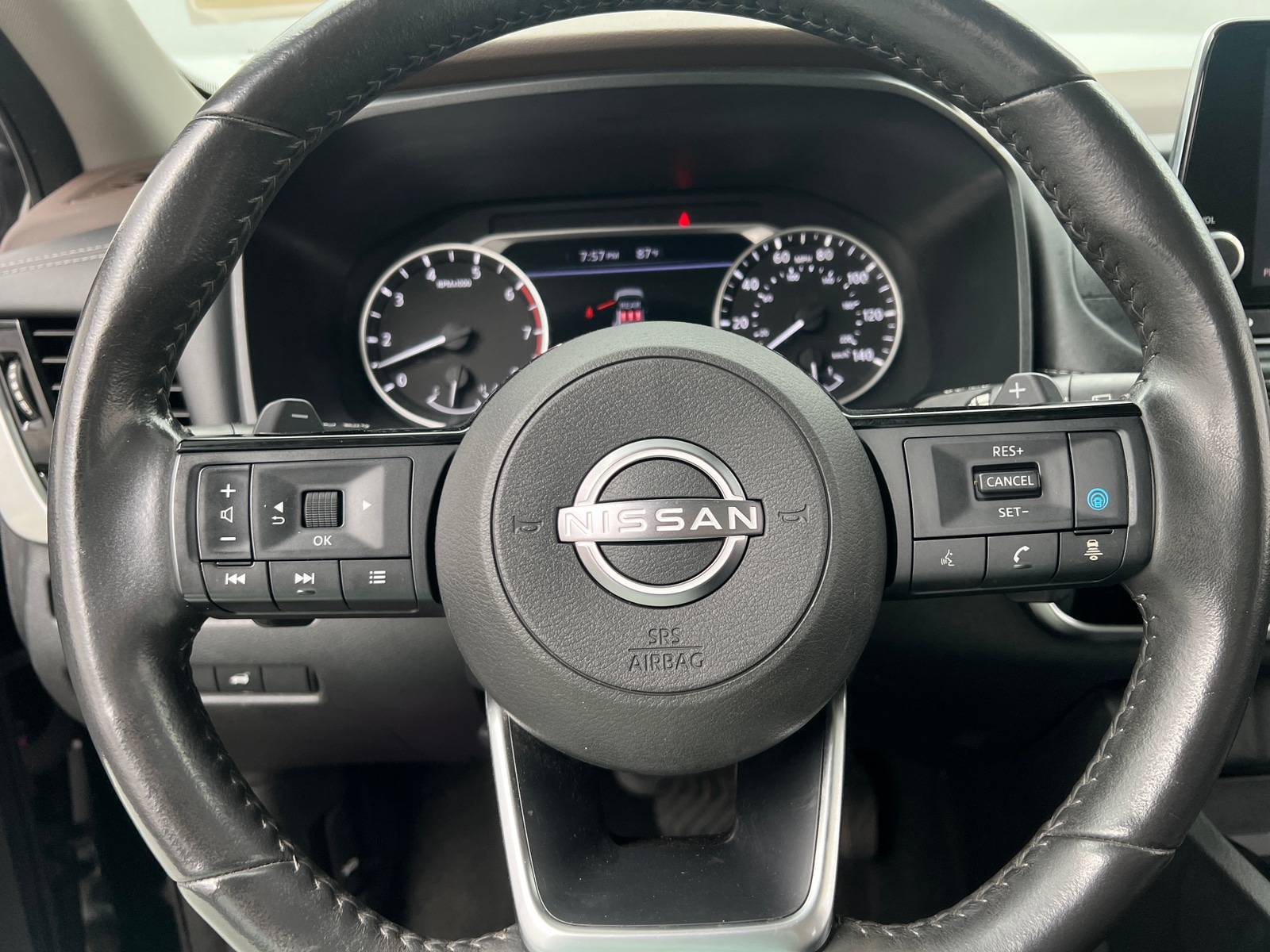 Thumbnail: 2023 Nissan Rogue - 5