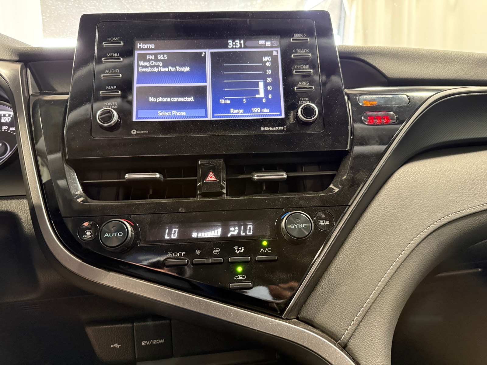 Thumbnail: 2024 Toyota Camry - 3