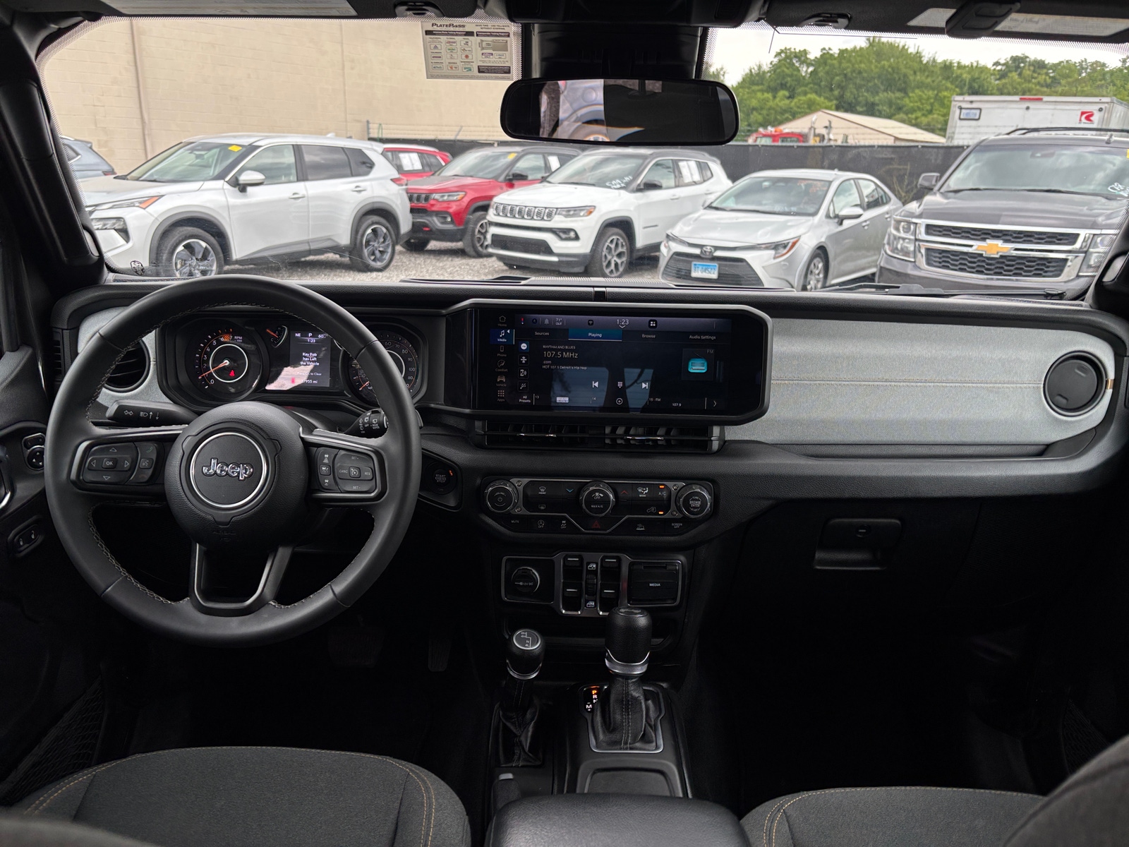 Thumbnail: 2025 Jeep Wrangler - 3