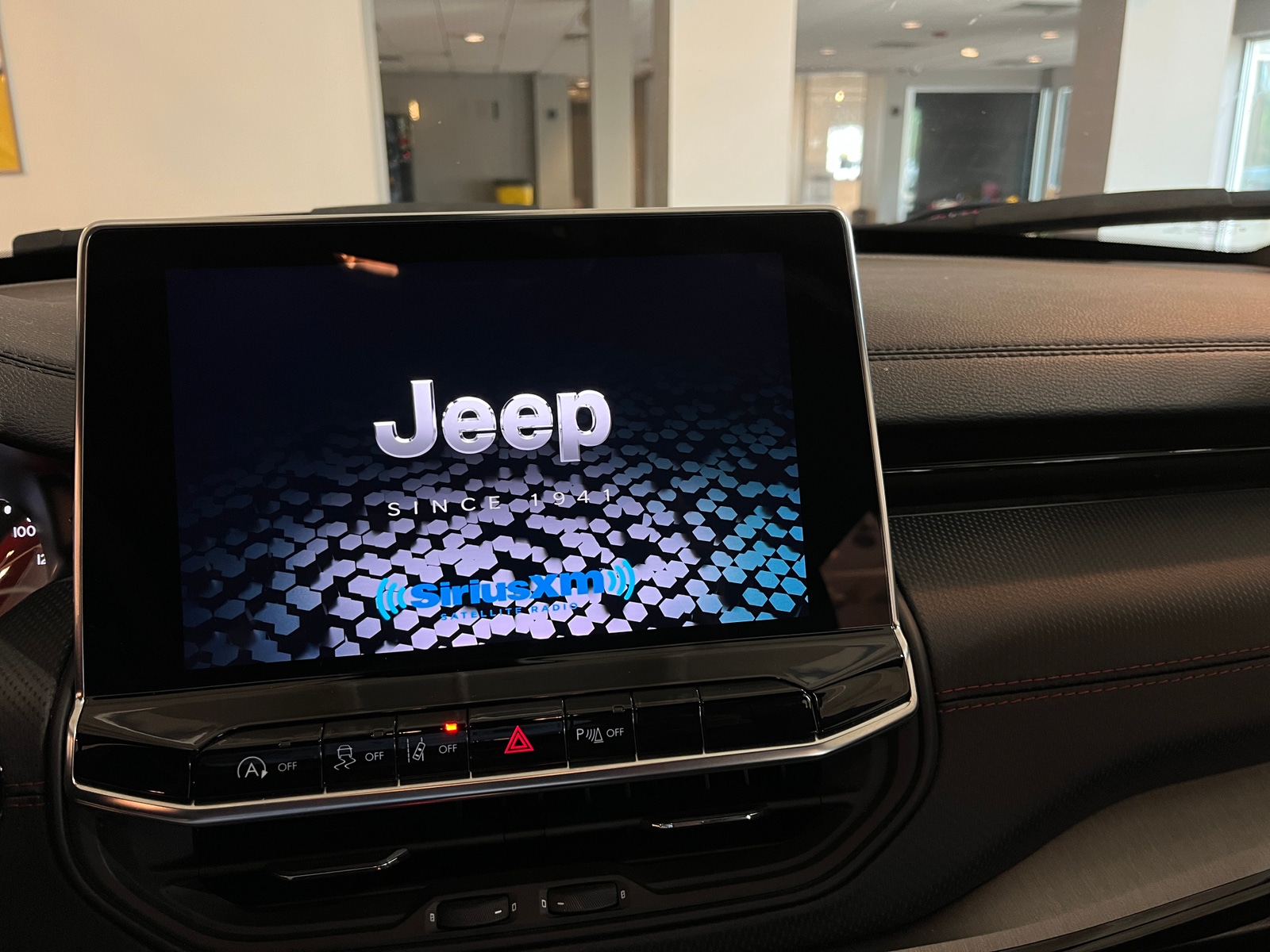 Thumbnail: 2025 Jeep Compass - 4