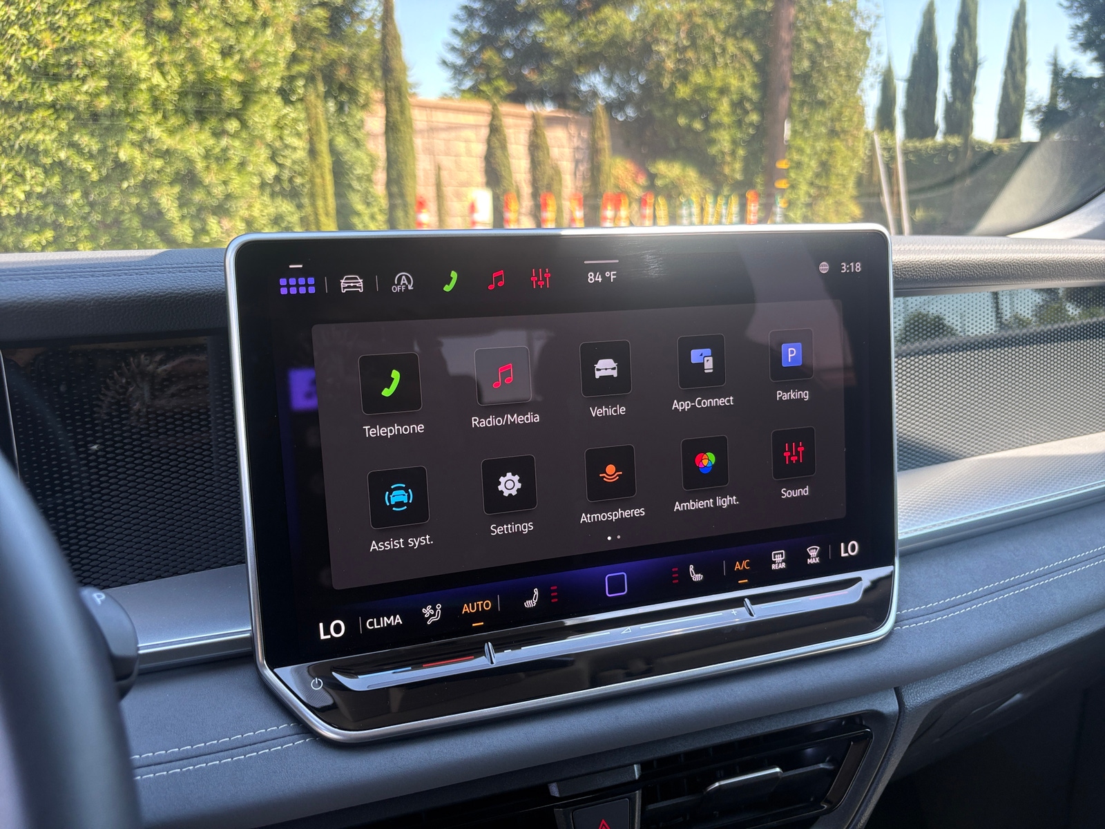 Thumbnail: 2026 Volkswagen Tiguan - 4