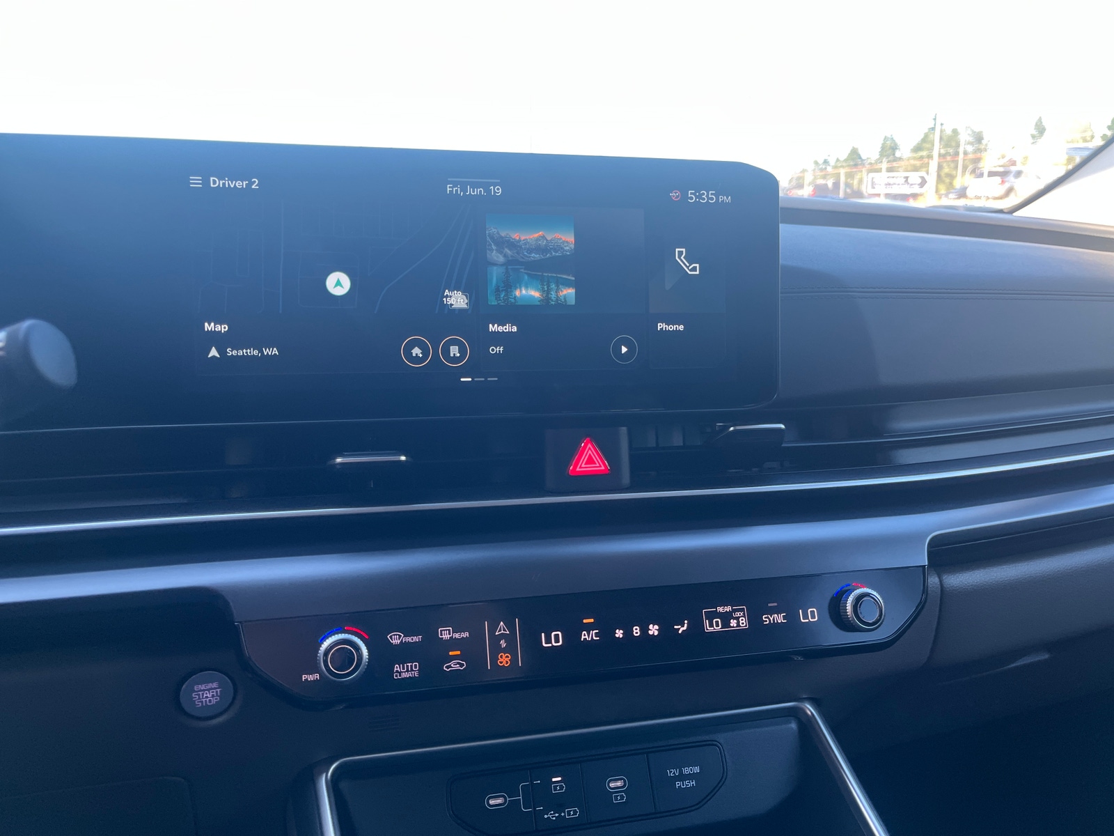 Thumbnail: 2026 Kia Carnival - 4