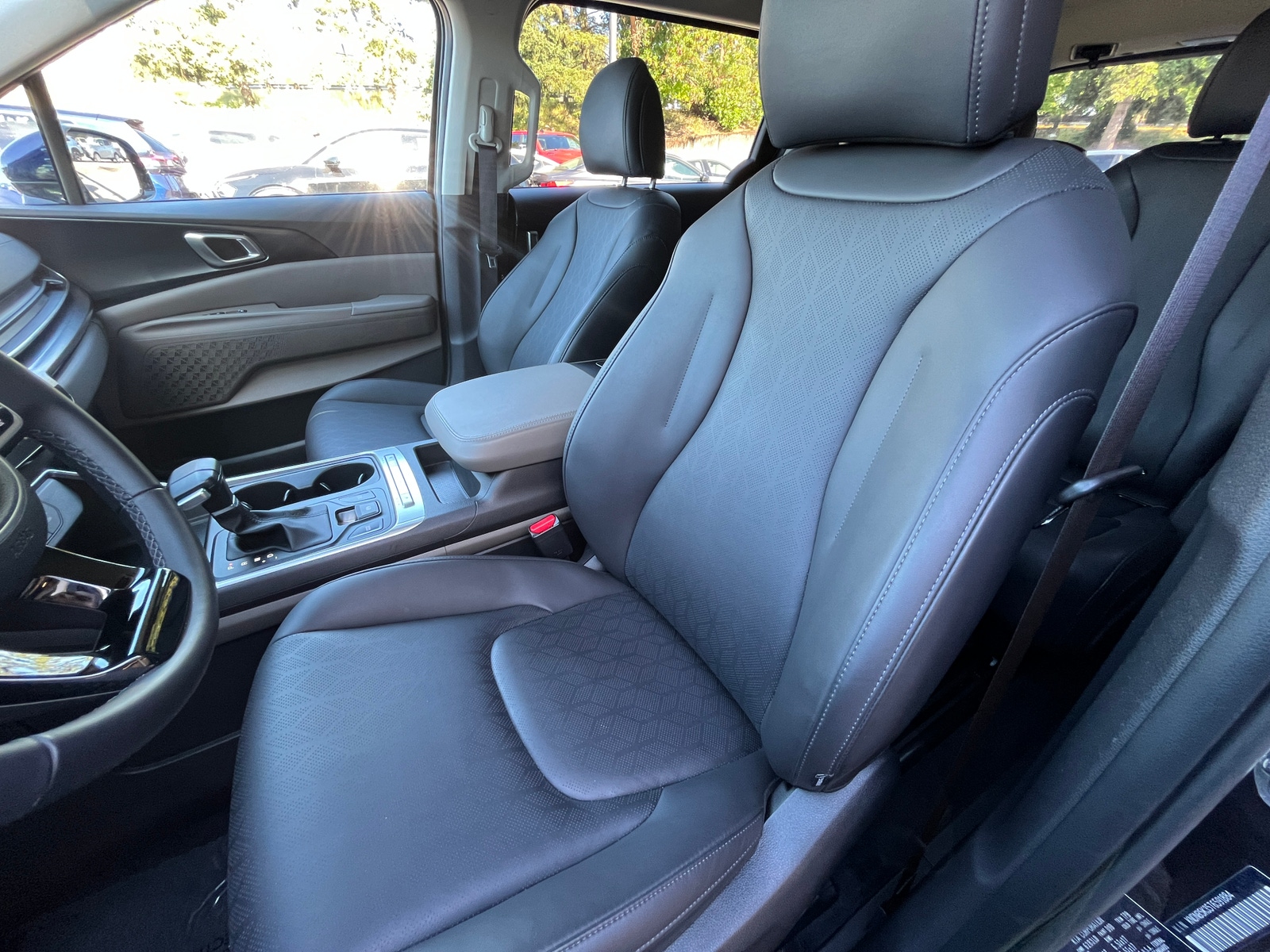Thumbnail: 2026 Kia Carnival - 2