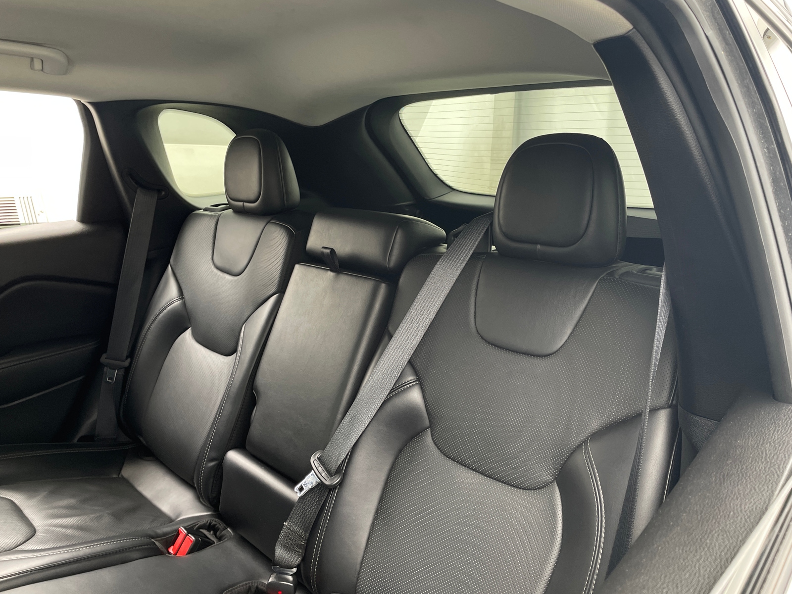 Thumbnail: 2020 Jeep Cherokee - 5