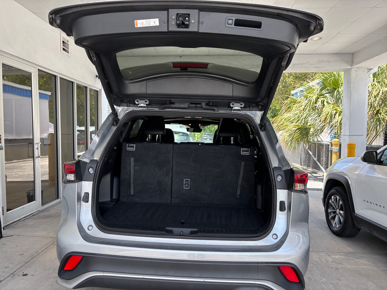 Thumbnail: 2025 Toyota Highlander - 6