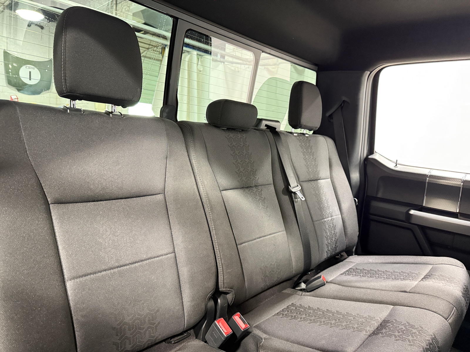 Thumbnail: 2020 Ford Econoline - 6
