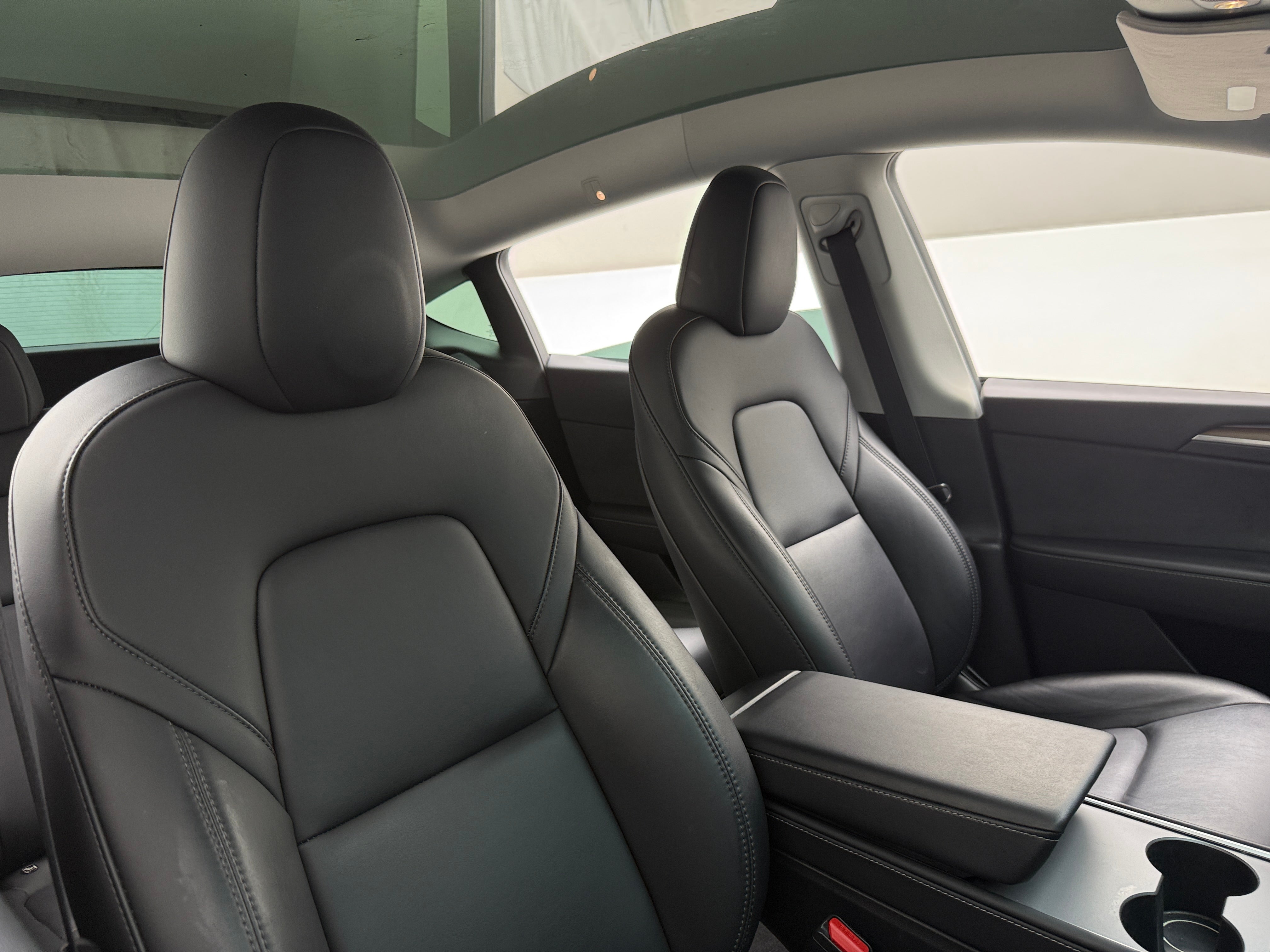 Used 2024 Tesla Model Y Long Range with VIN 7SAYGDED7RF049876 for sale in Auburn, WA