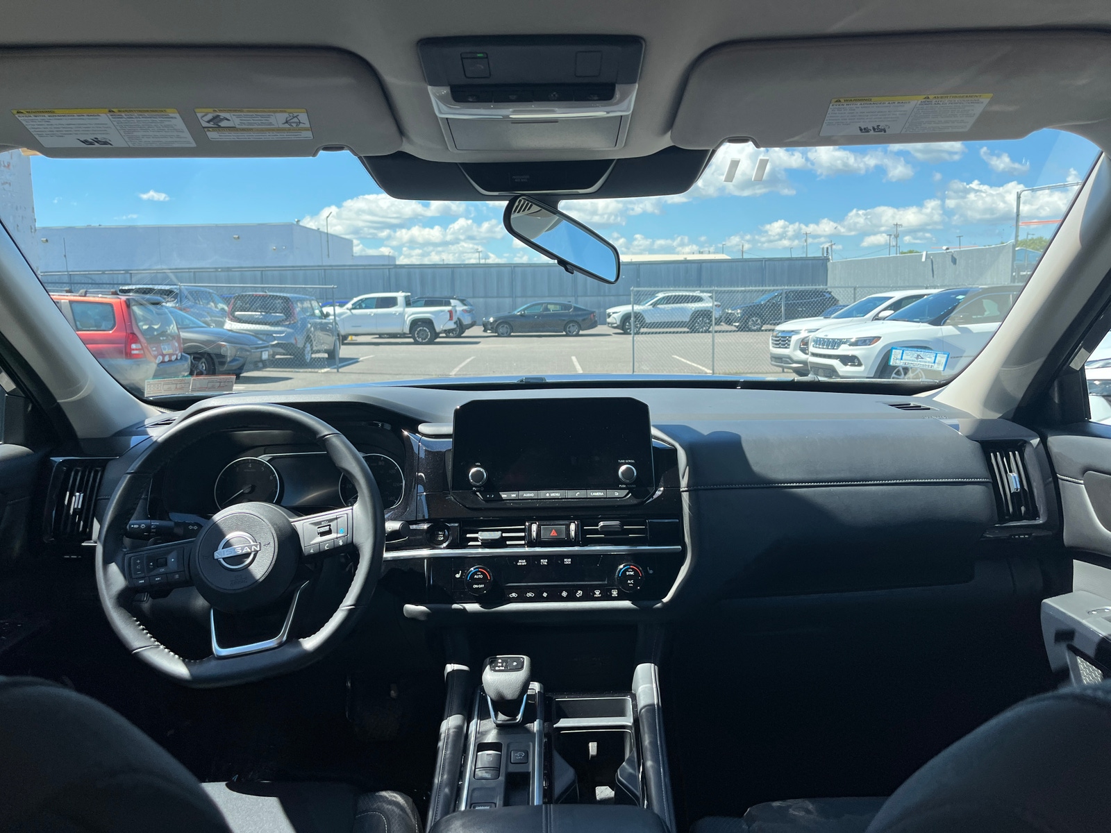 Thumbnail: 2025 Nissan Pathfinder - 3