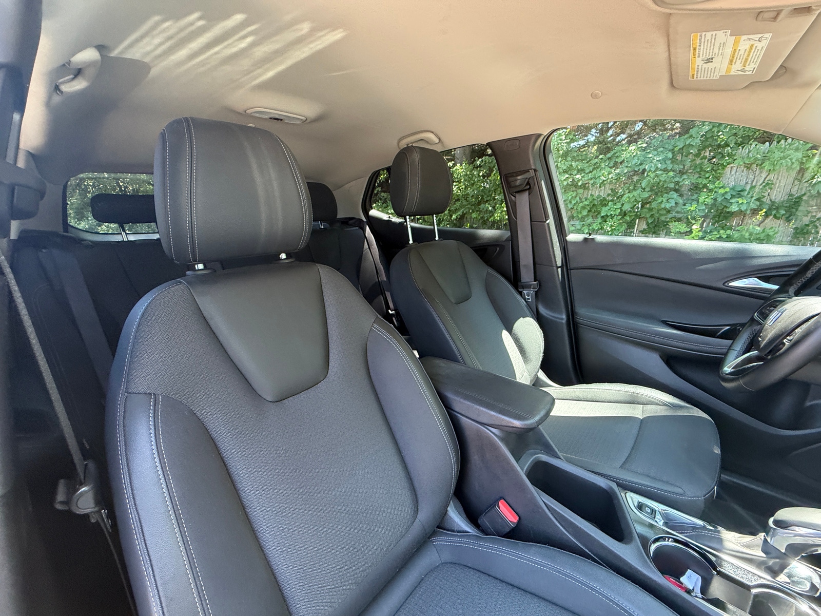 Thumbnail: 2025 Buick Encore GX - 2