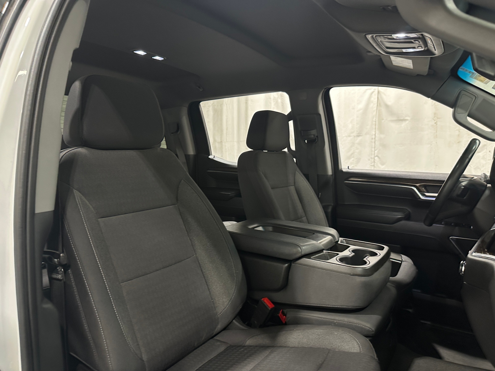 Thumbnail: 2023 GMC Sierra 1500 - 2