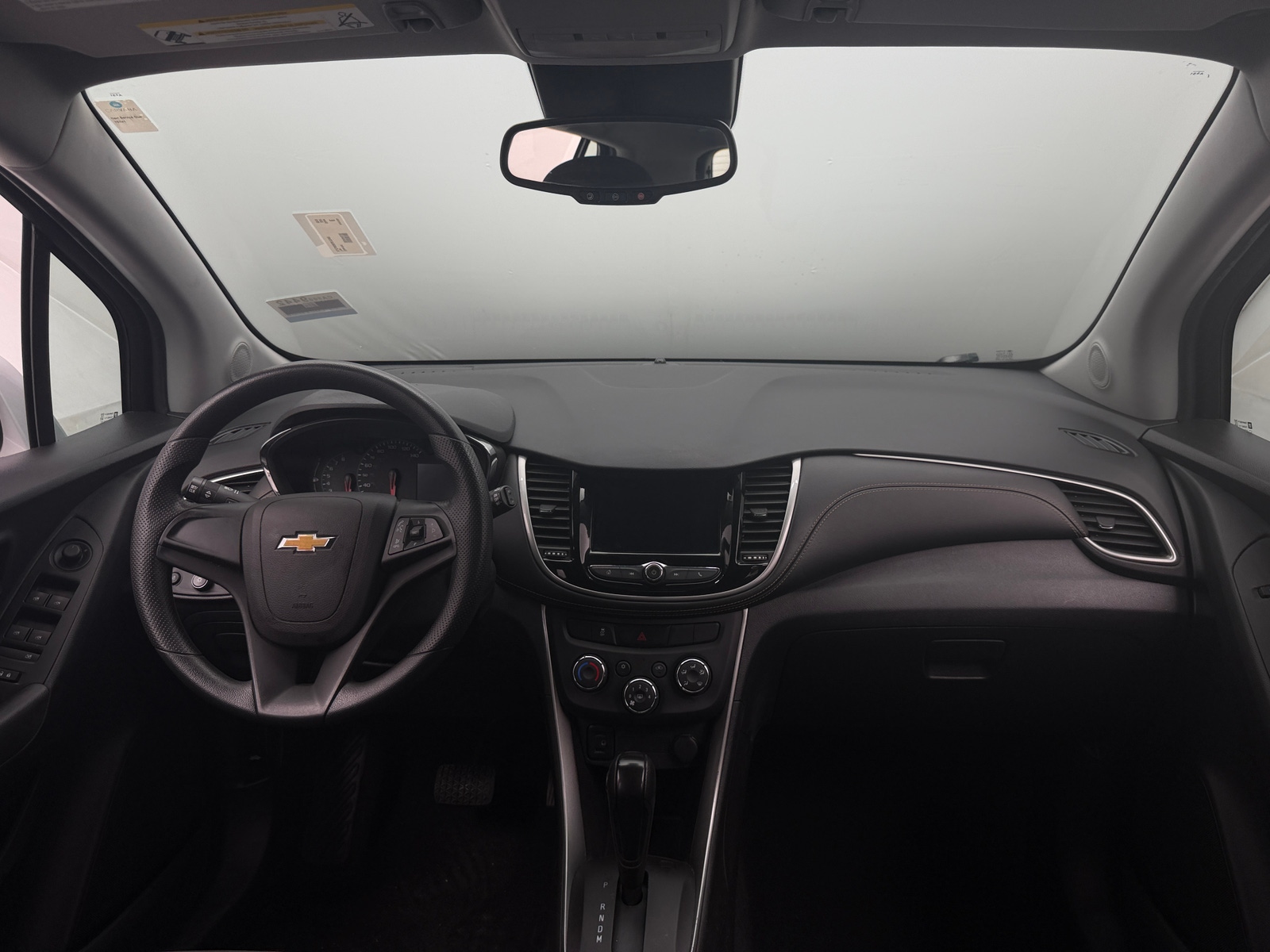 Thumbnail: 2018 Chevrolet Trax - 3
