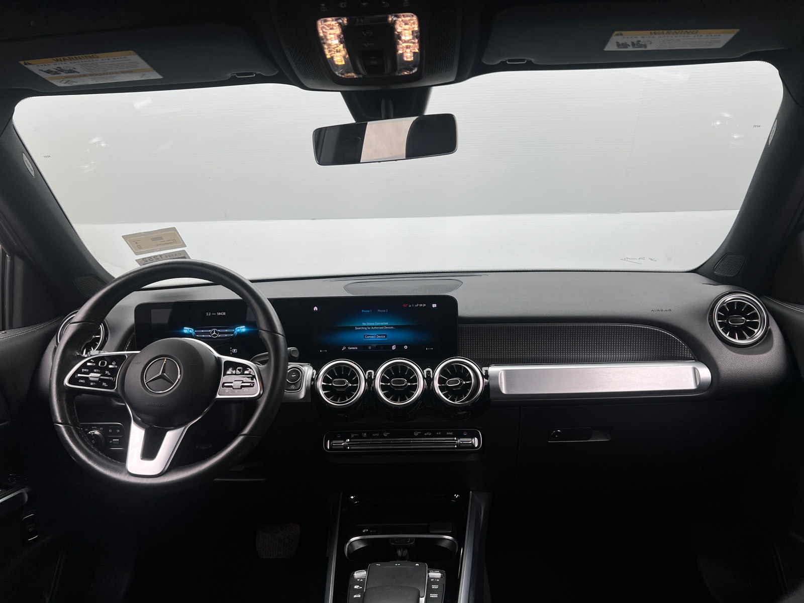Thumbnail: 2022 Mercedes-Benz GLB - 2