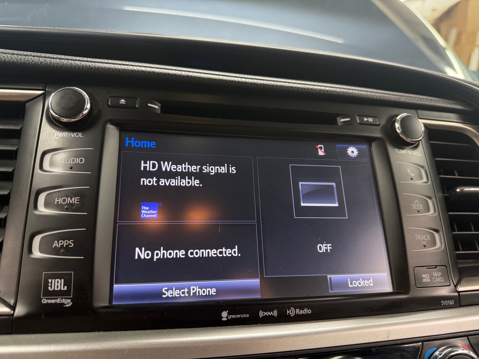Thumbnail: 2016 Toyota Highlander - 3