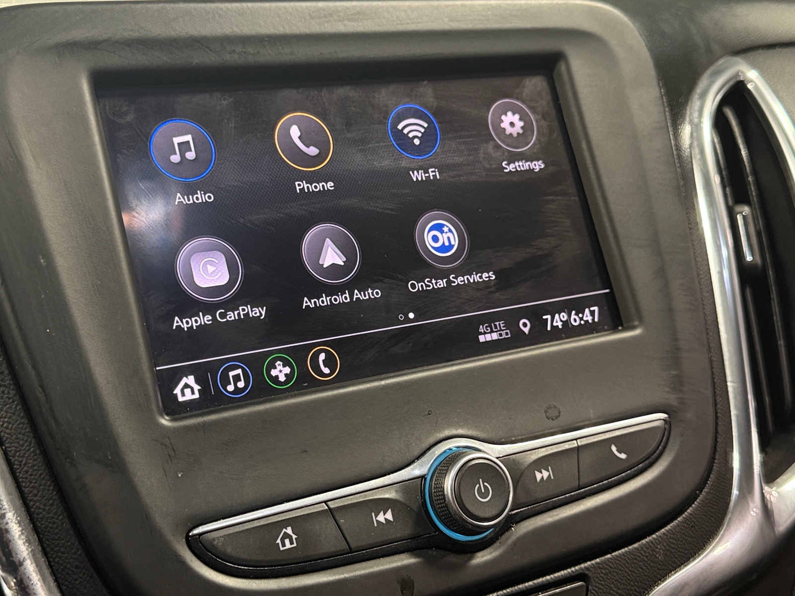 Thumbnail: 2020 Chevrolet Equinox - 4