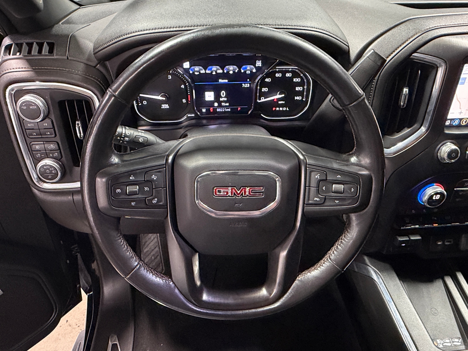 Thumbnail: 2020 GMC Sierra 2500 - 4