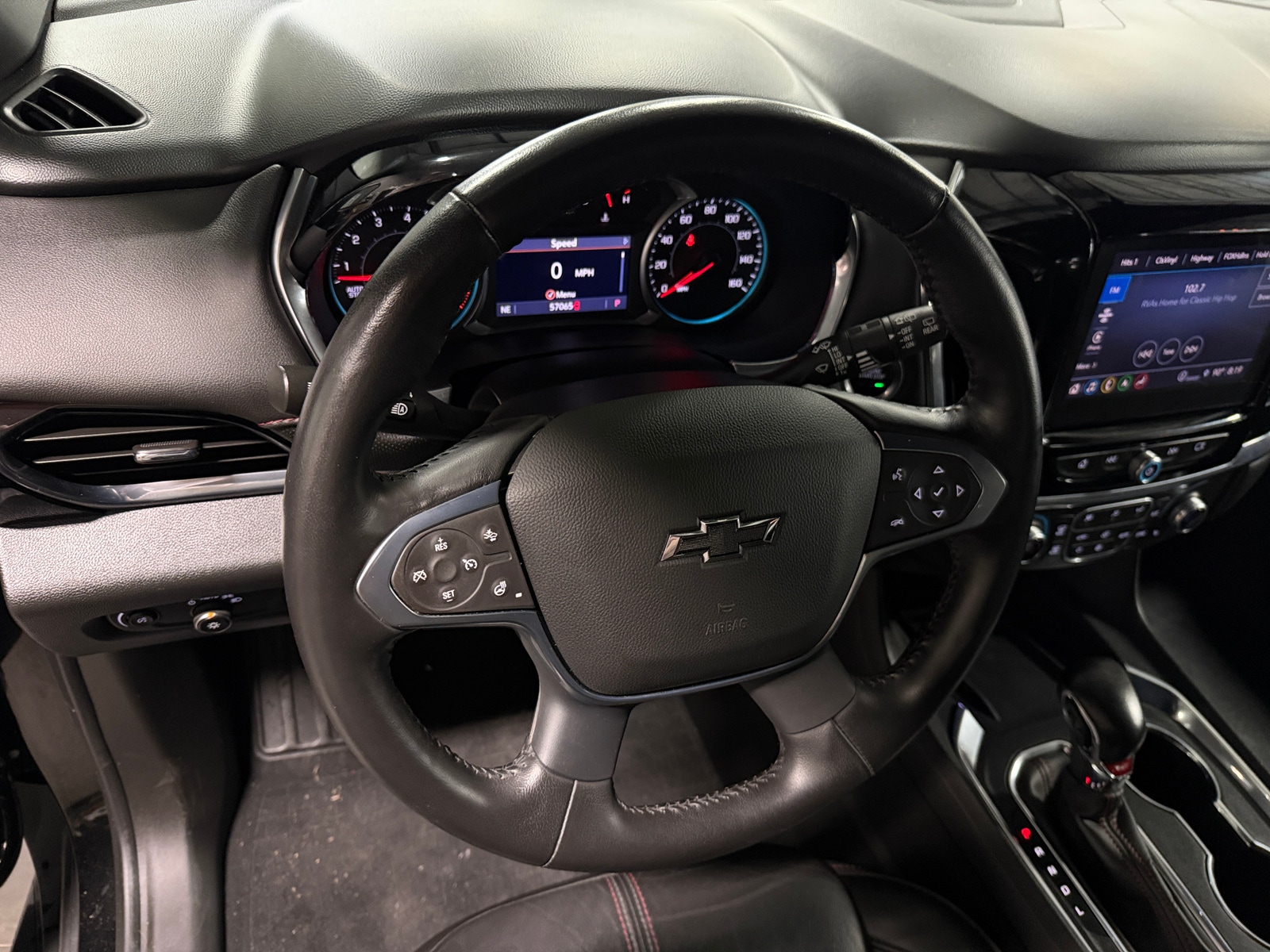 Thumbnail: 2022 Chevrolet Traverse - 4