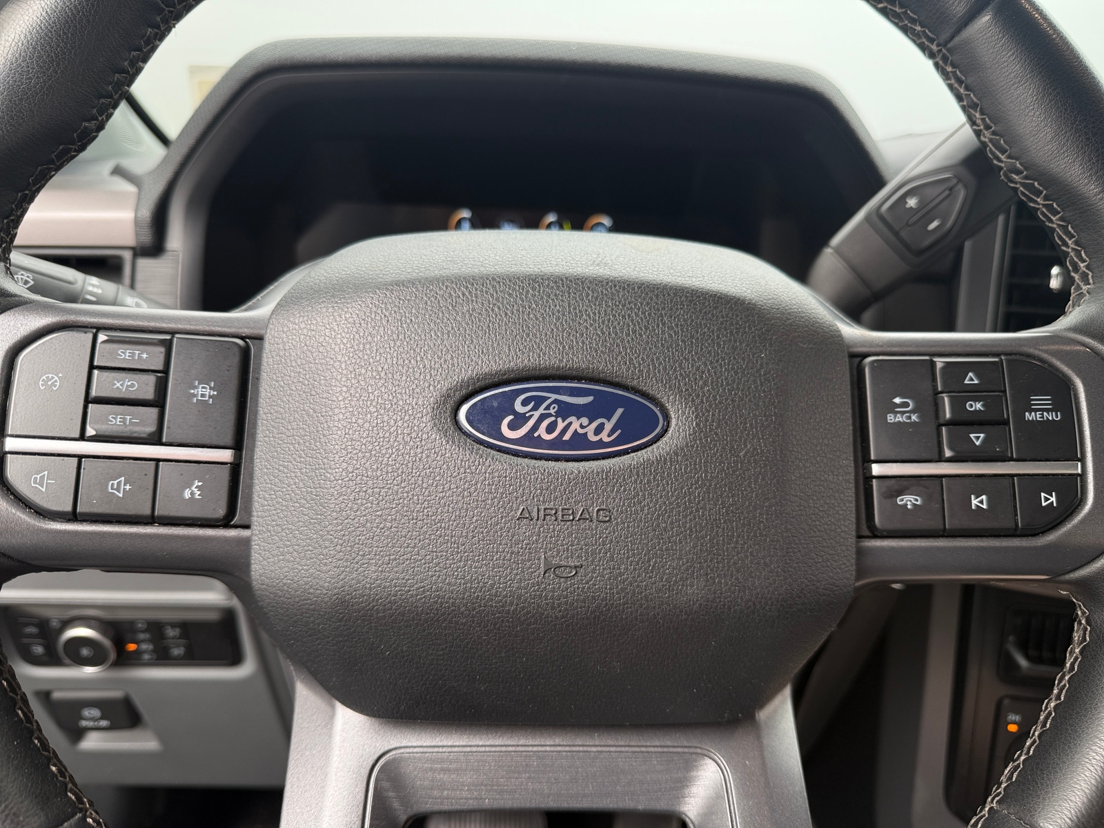Thumbnail: 2024 Ford Econoline - 5