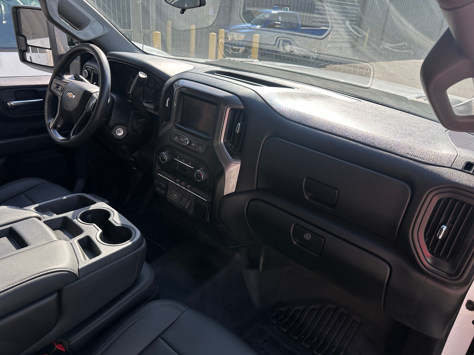 Thumbnail: 2020 Chevrolet Silverado 3500 - 2