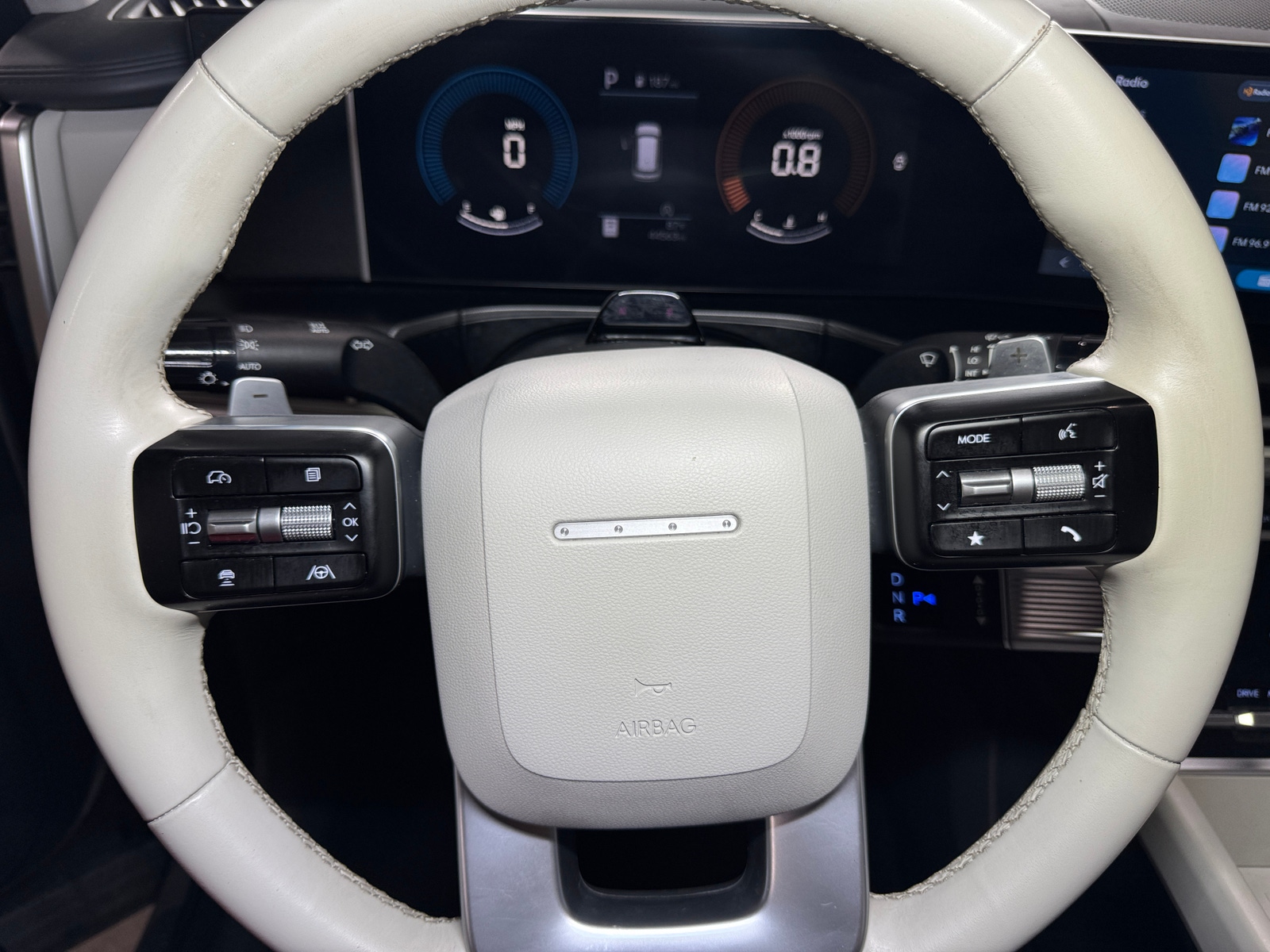 Thumbnail: 2024 Hyundai Santa Fe - 4