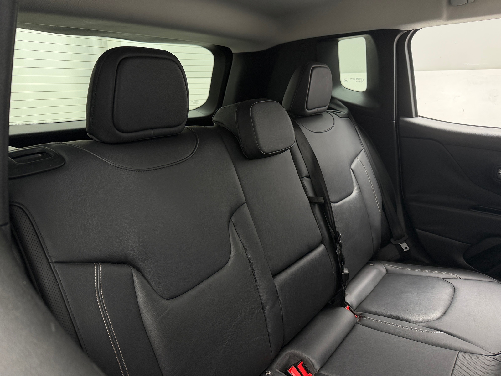 Thumbnail: 2015 Jeep Renegade - 5