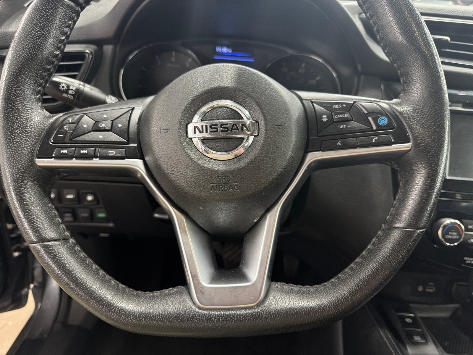 Thumbnail: 2020 Nissan Rogue - 4
