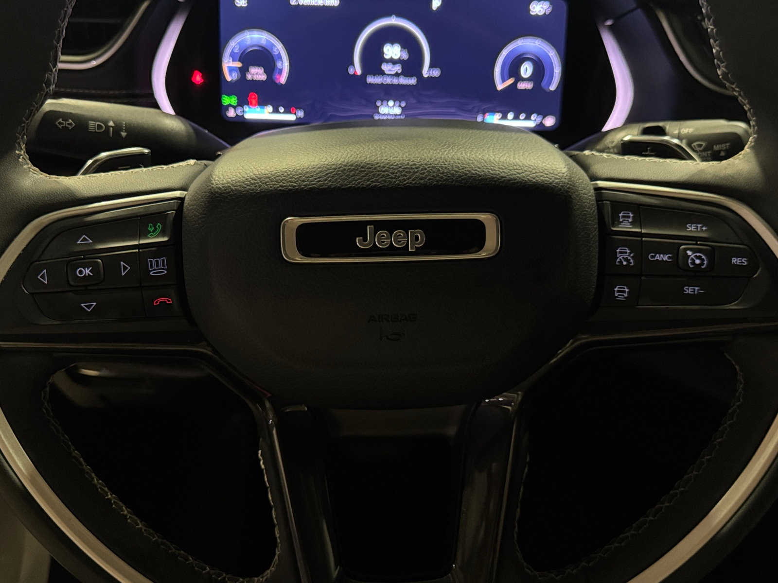 Thumbnail: 2023 Jeep Grand Cherokee - 5