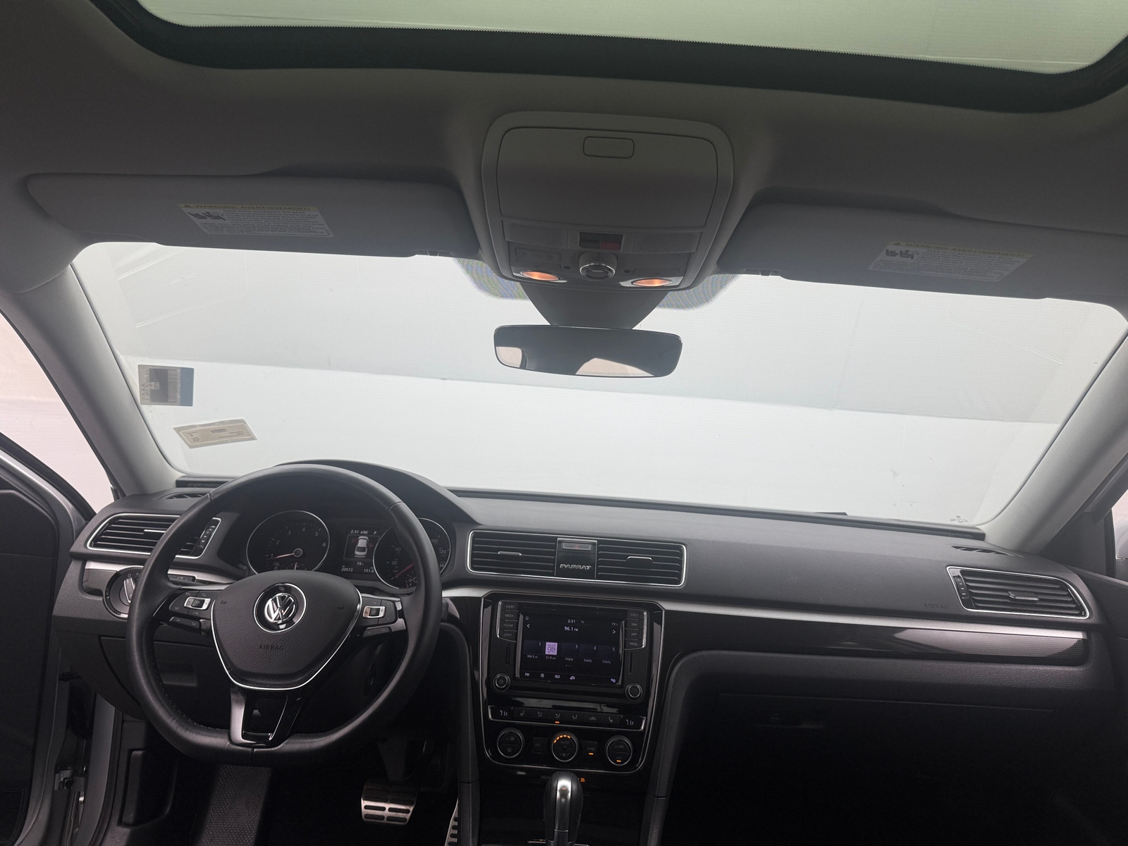 Thumbnail: 2019 Volkswagen Passat - 2