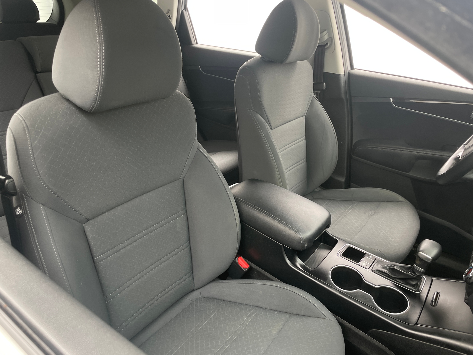 Thumbnail: 2019 Kia Sorento - 2
