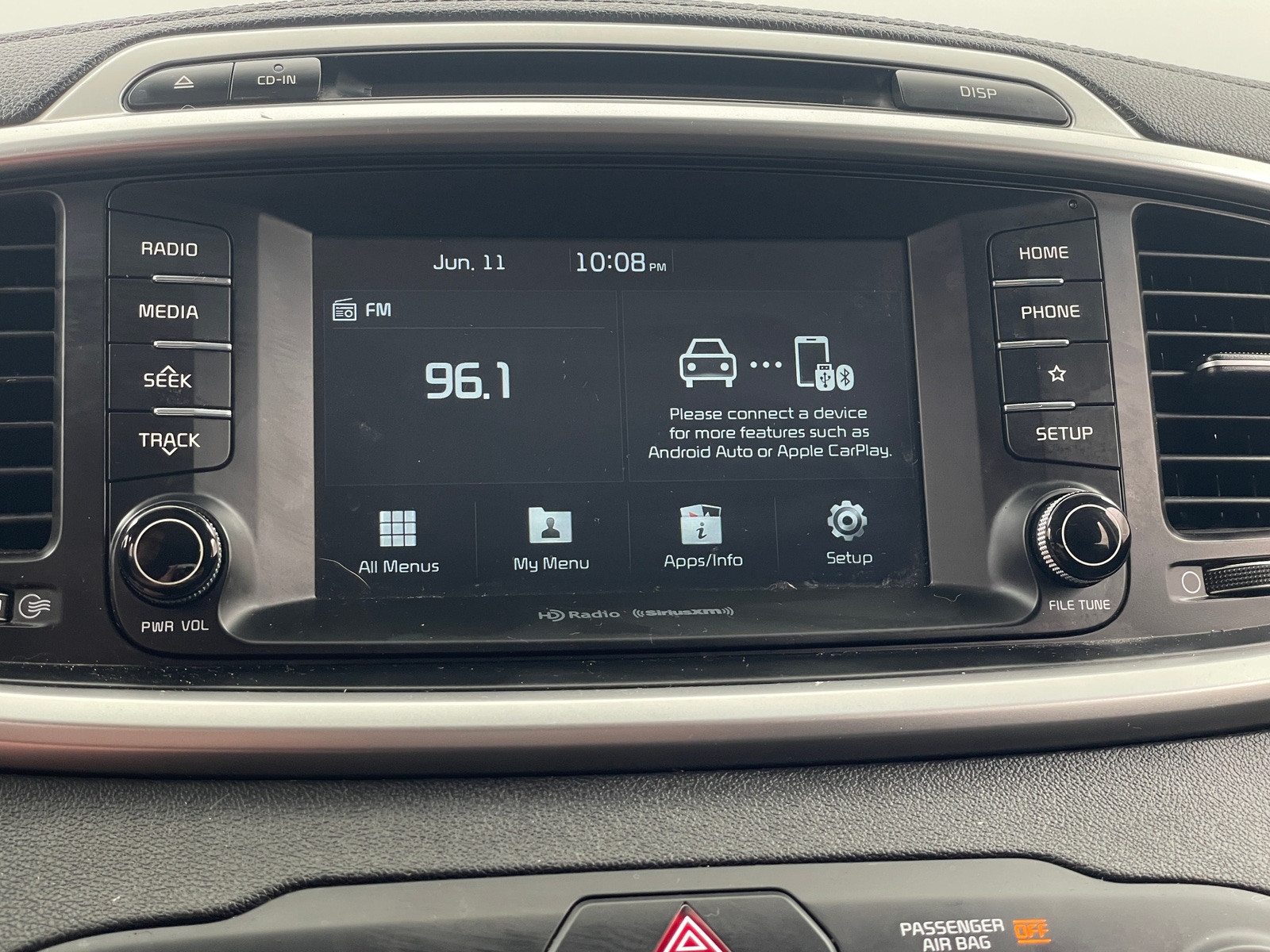 Thumbnail: 2019 Kia Sorento - 4