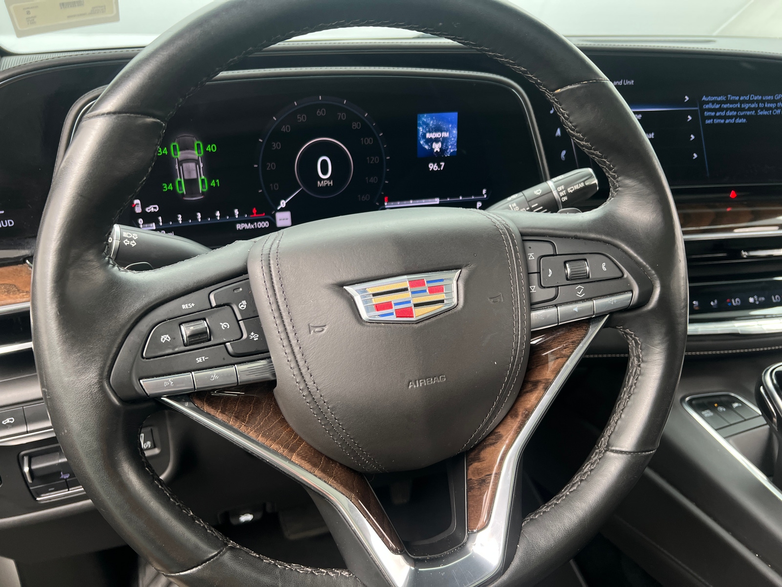Thumbnail: 2021 Cadillac Escalade - 4