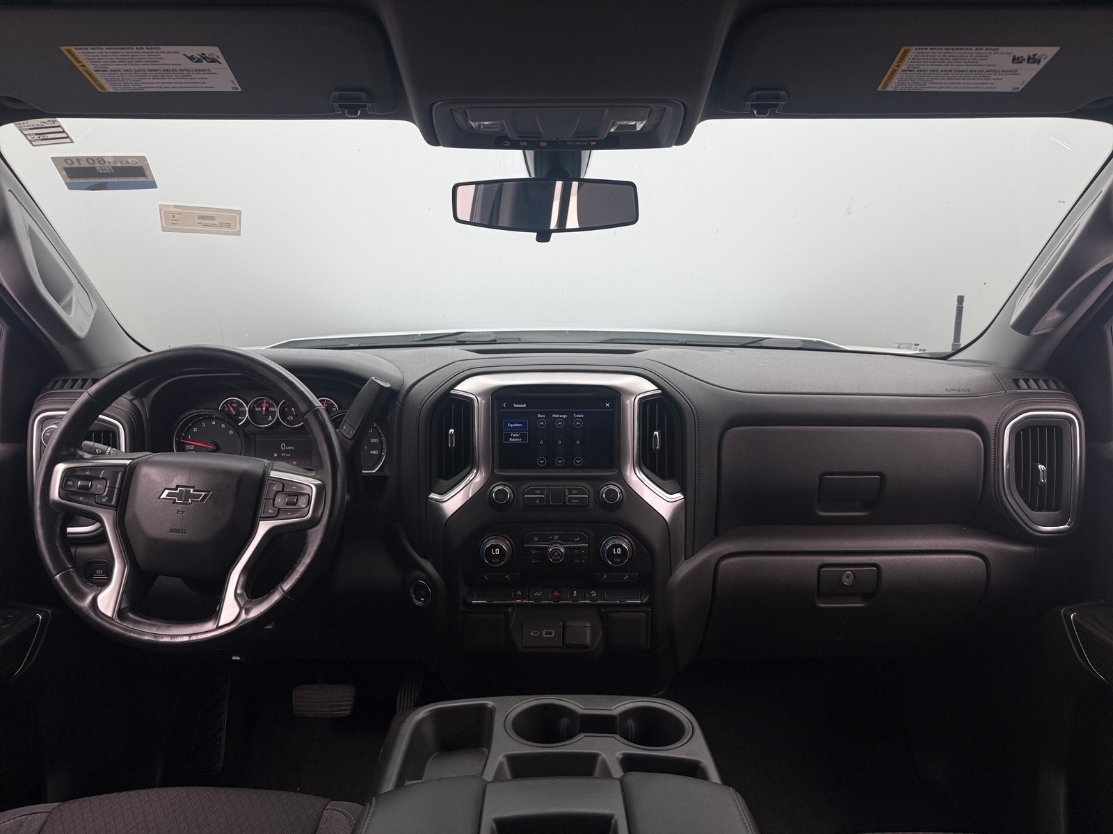 Thumbnail: 2020 Chevrolet Silverado 1500 - 3