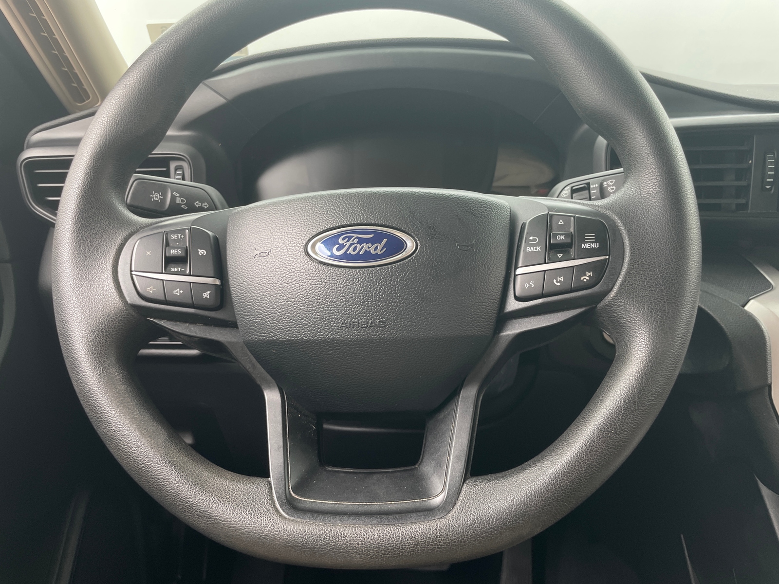 Thumbnail: 2023 Ford Explorer - 5