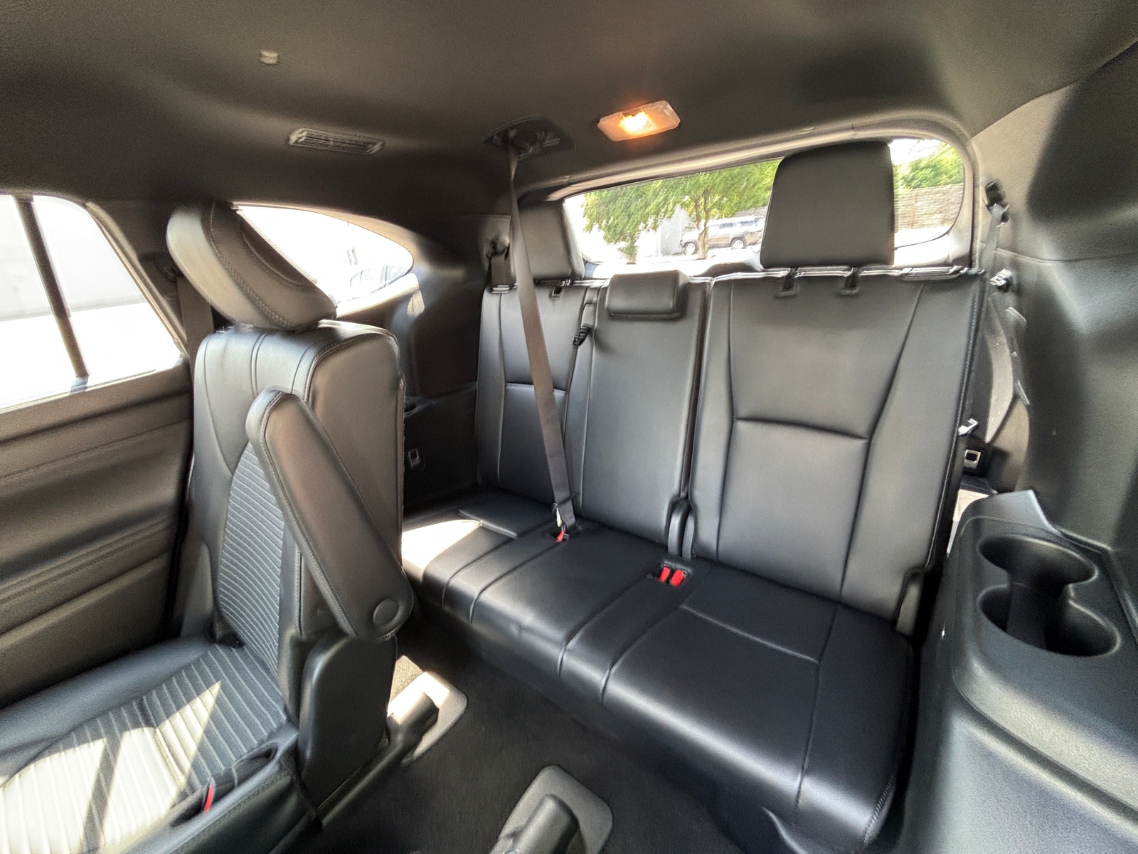 Thumbnail: 2024 Toyota Highlander - 6