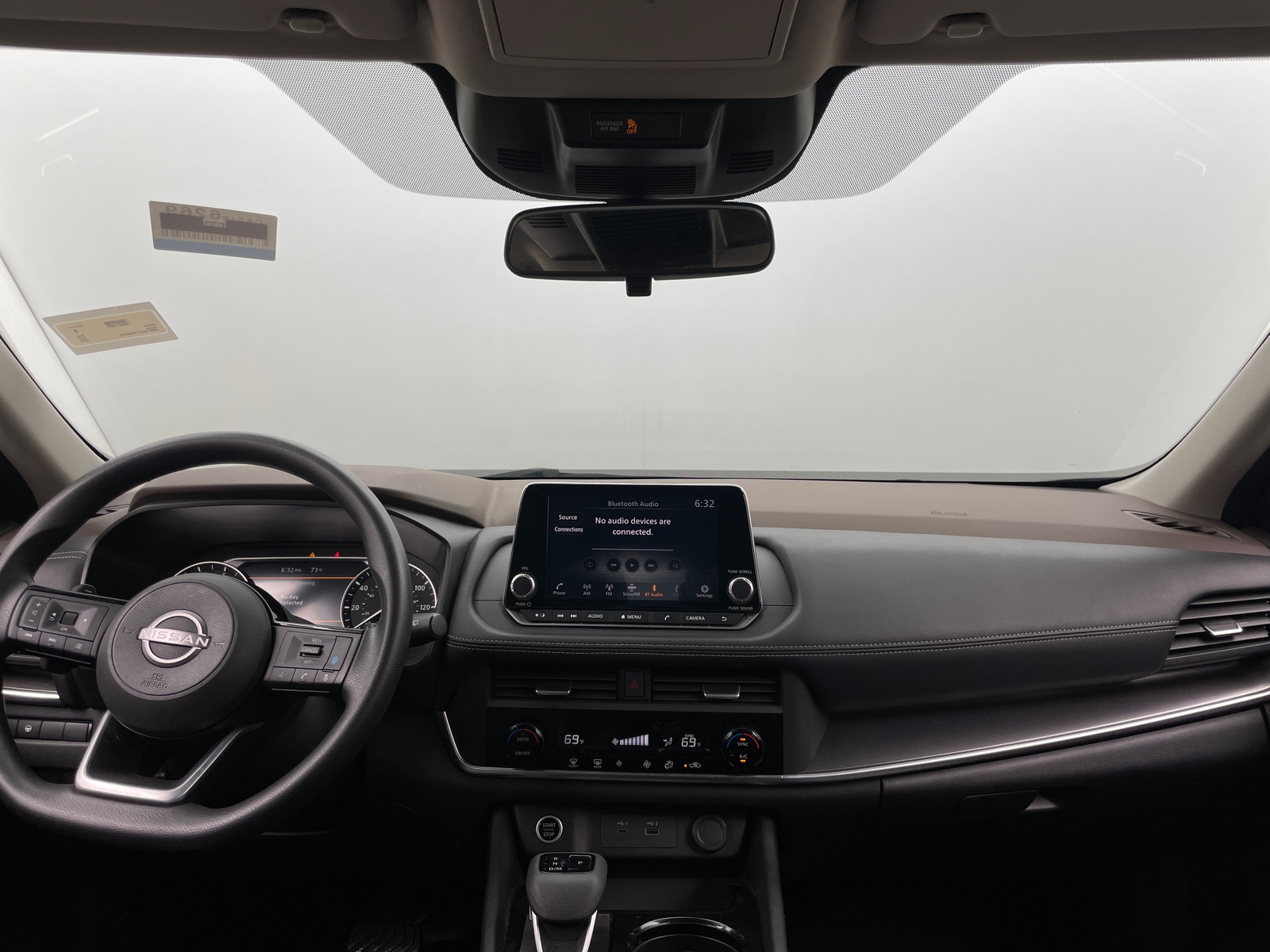 Thumbnail: 2023 Nissan Rogue - 3