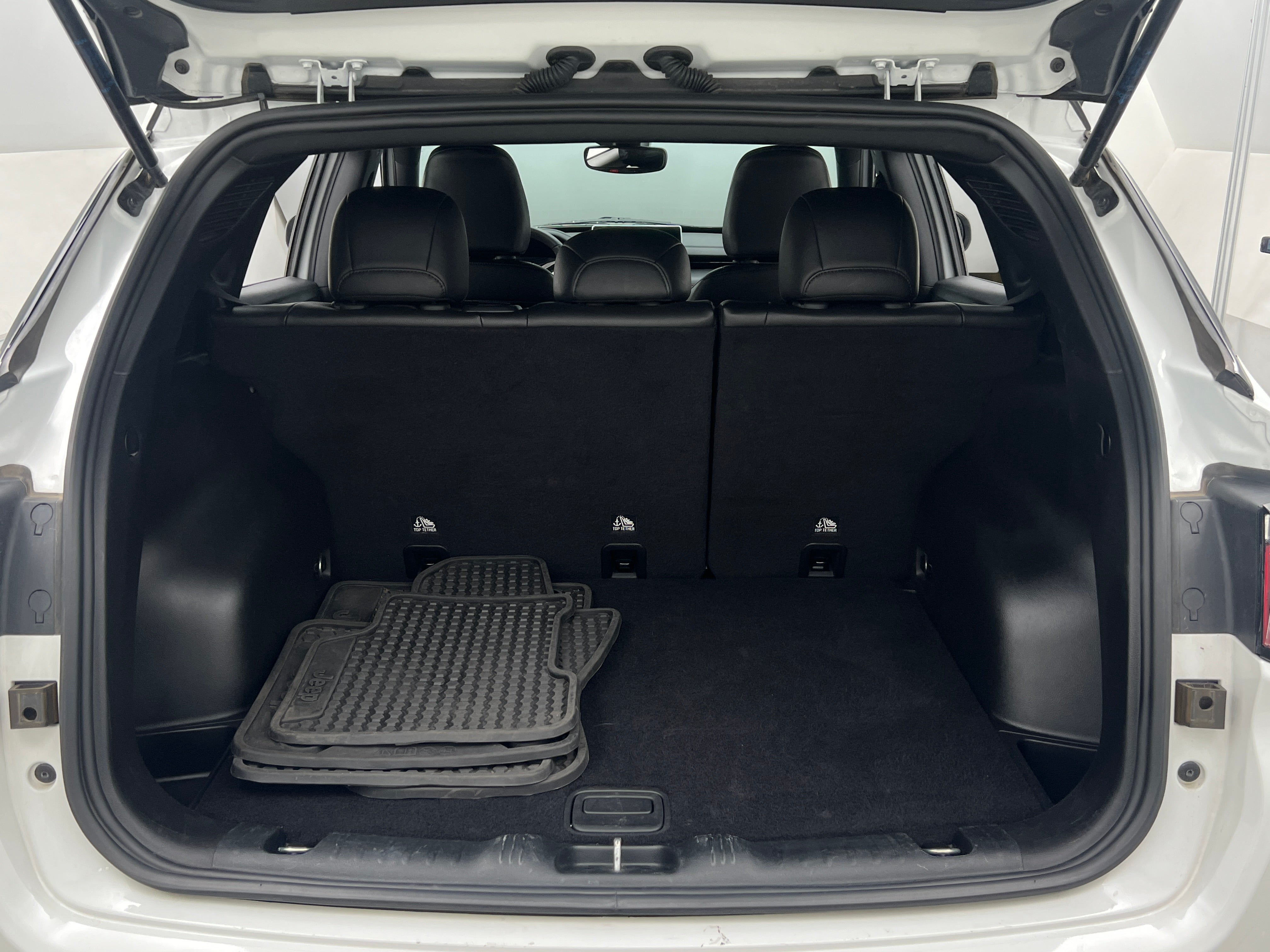 2025 Jeep Compass Trailhawk - Photo 15