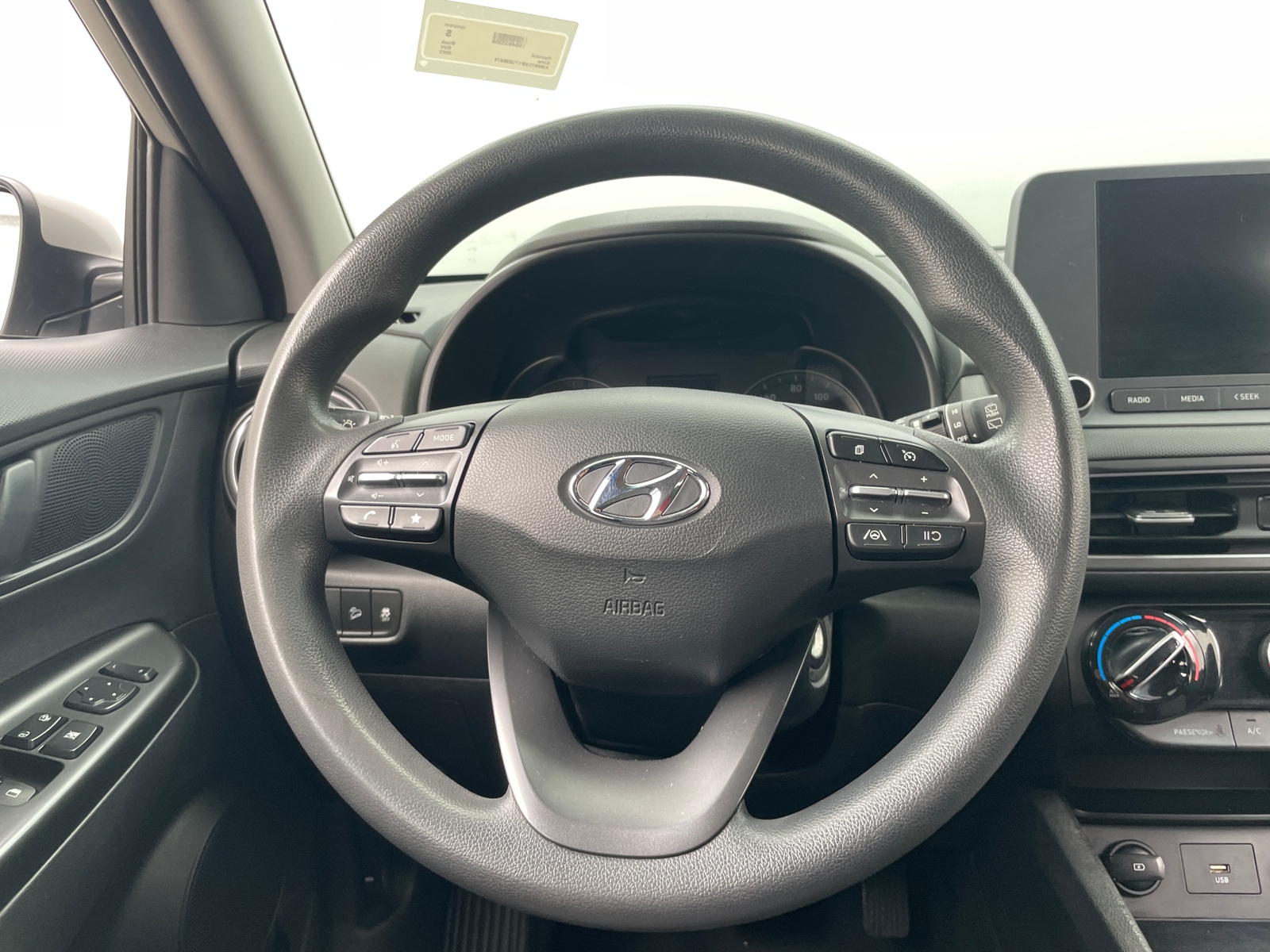 Thumbnail: 2023 Hyundai Kona - 5