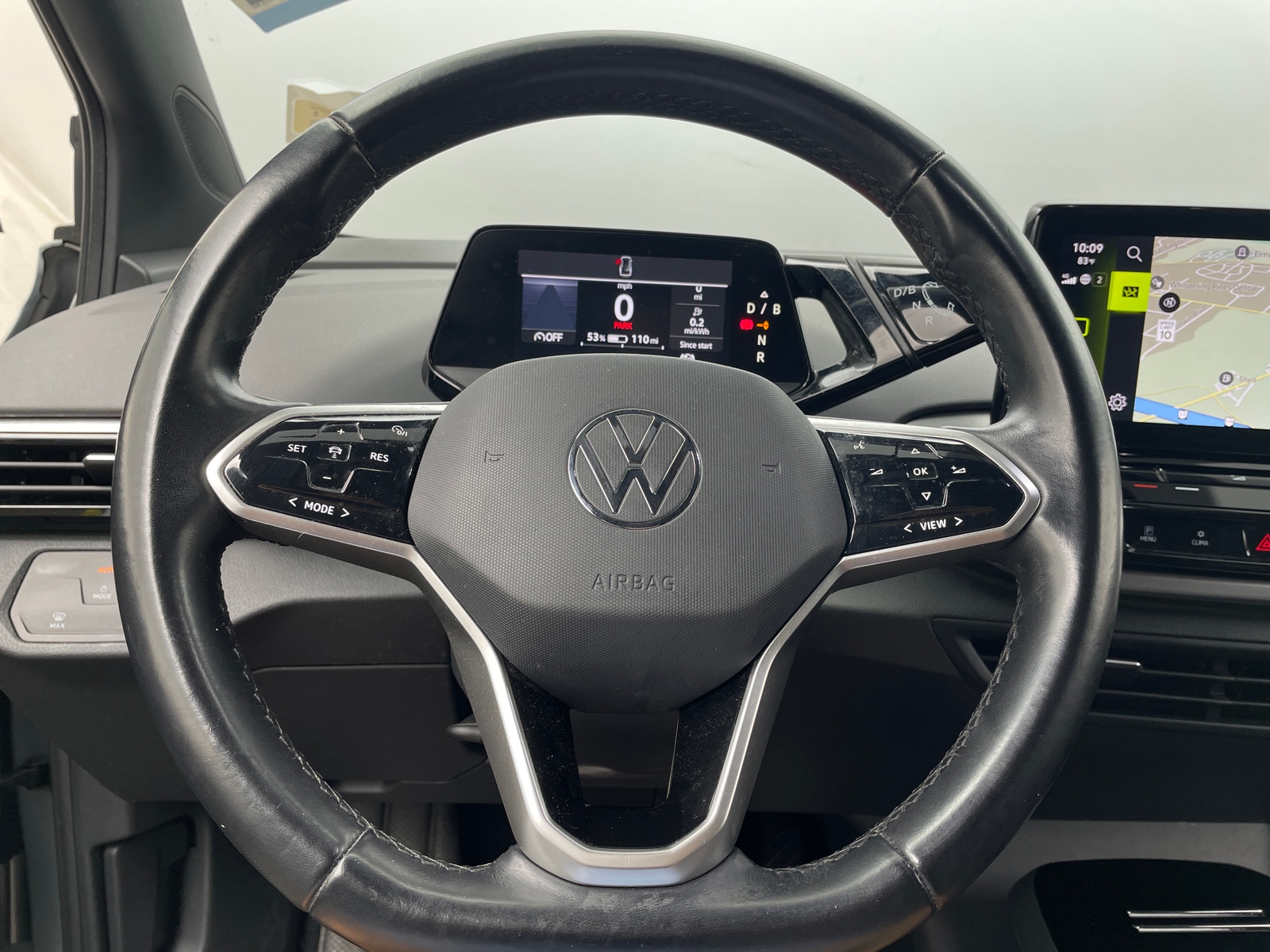 Thumbnail: 2021 Volkswagen ID.4 - 5