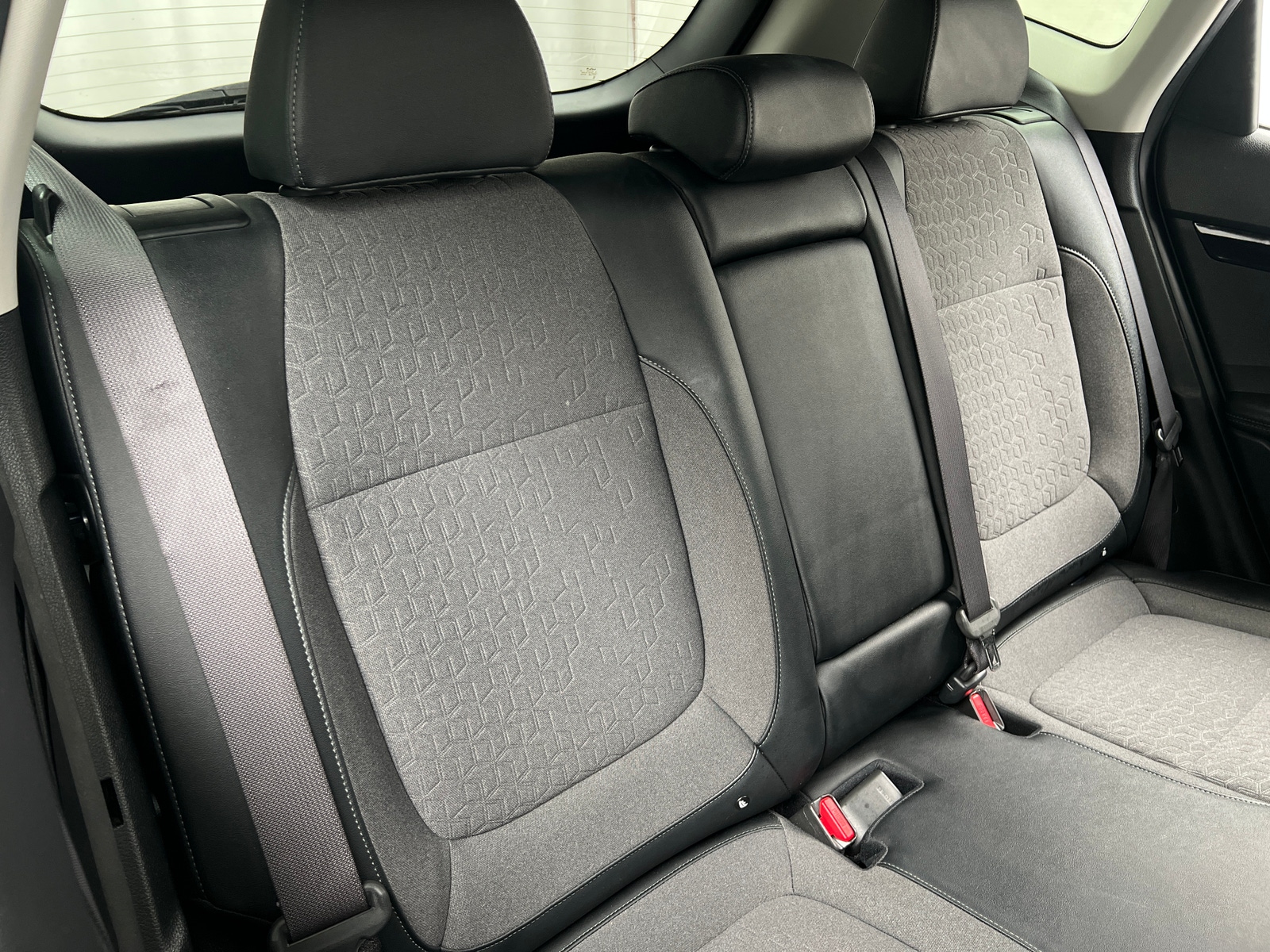 Thumbnail: 2024 Kia Seltos - 6