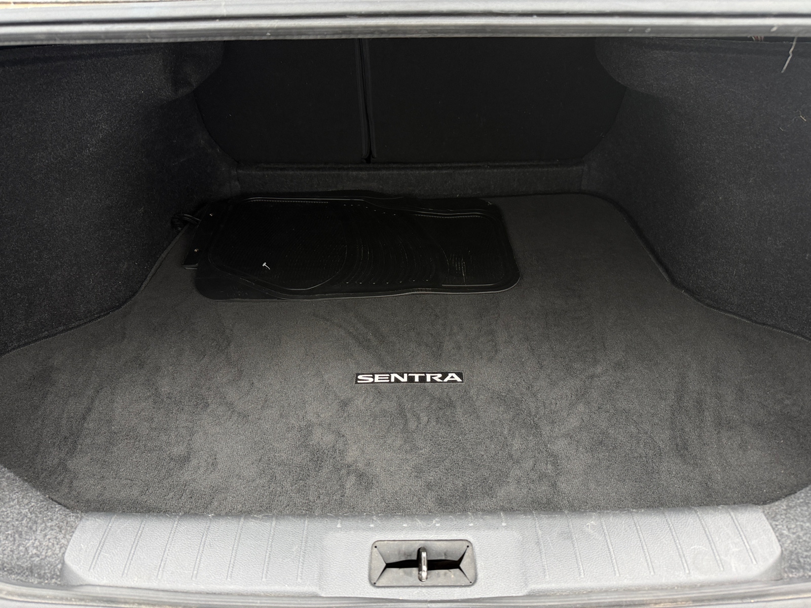 Thumbnail: 2020 Nissan Sentra - 7