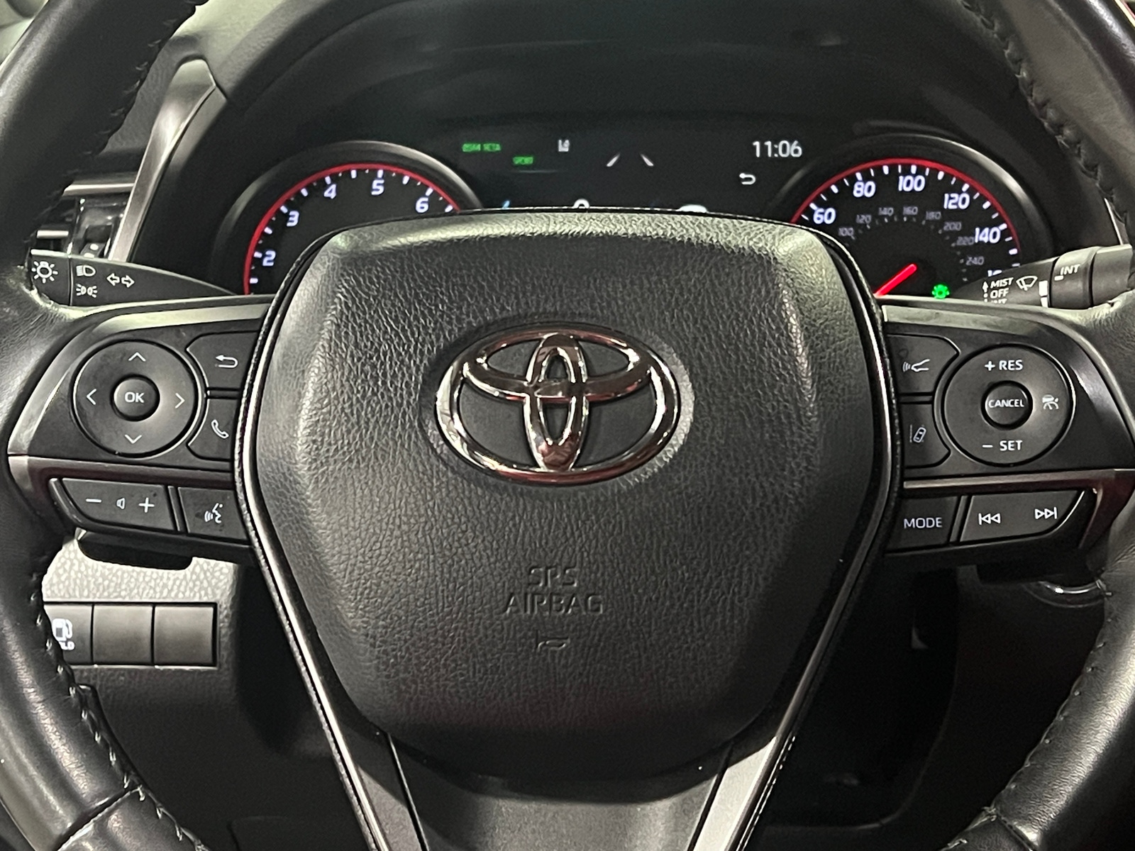 Thumbnail: 2023 Toyota Camry - 4