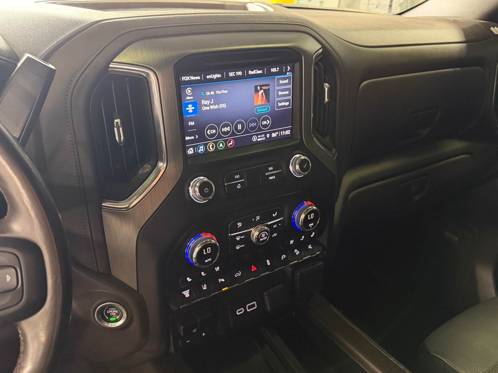 Thumbnail: 2022 GMC Sierra 2500 - 3