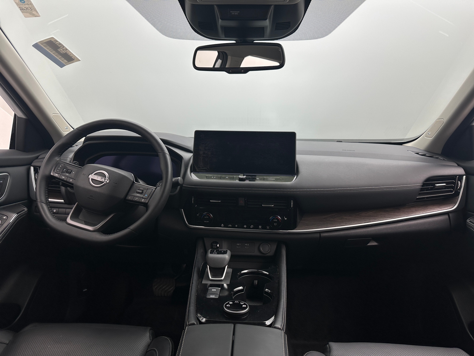 Thumbnail: 2024 Nissan Rogue - 3