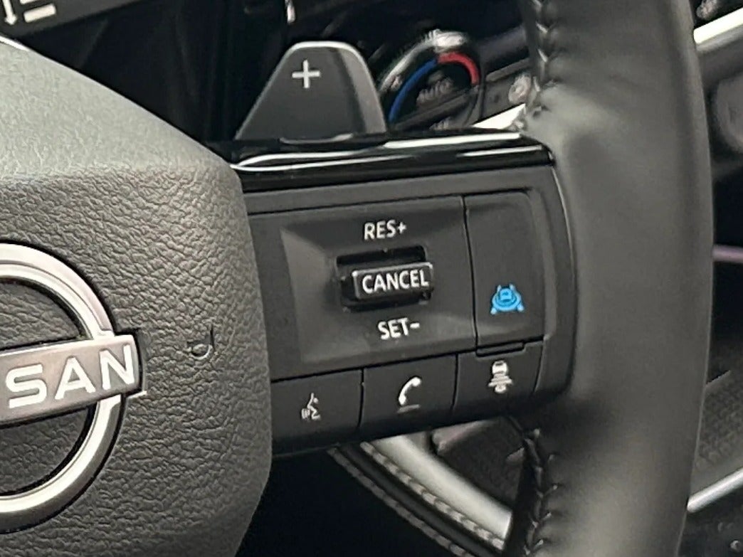 2024 Nissan Rogue SV - Photo 17