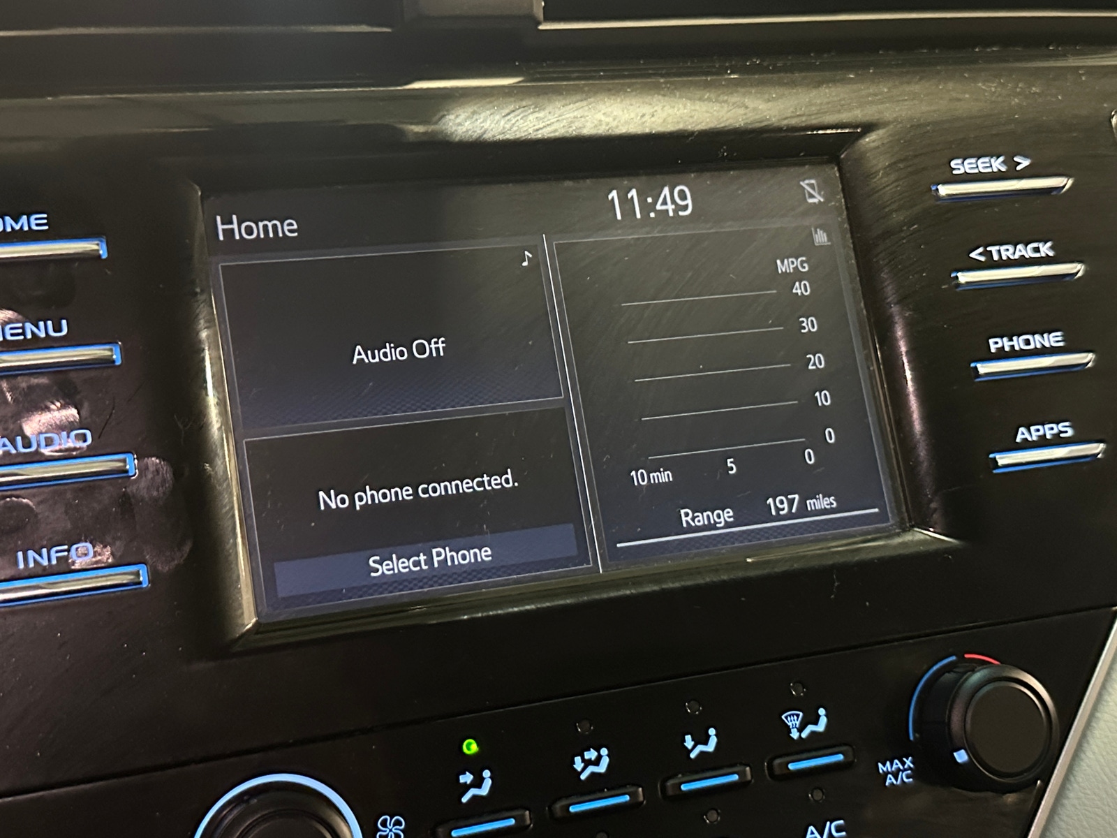 Thumbnail: 2018 Toyota Camry - 4